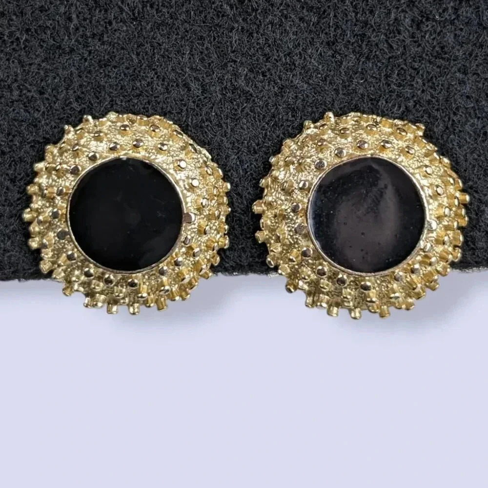 (2/$20) Vintage Round Bumpy Gold Tone Earrings